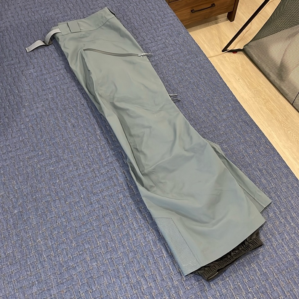 Arc’teryx Sabre Pants, Mens L/G slate grey